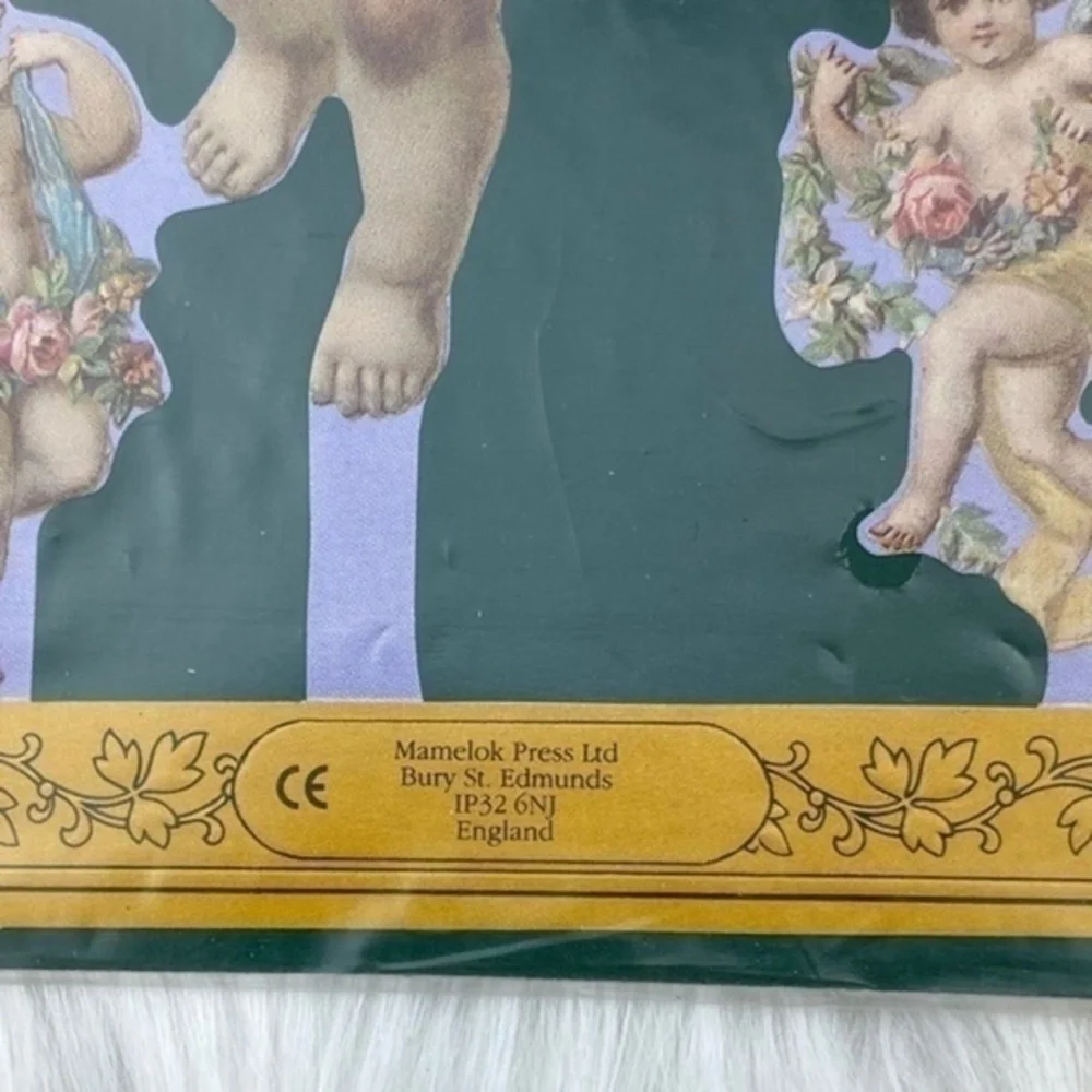Victorian Images and Stickers for Paper Crafts‎